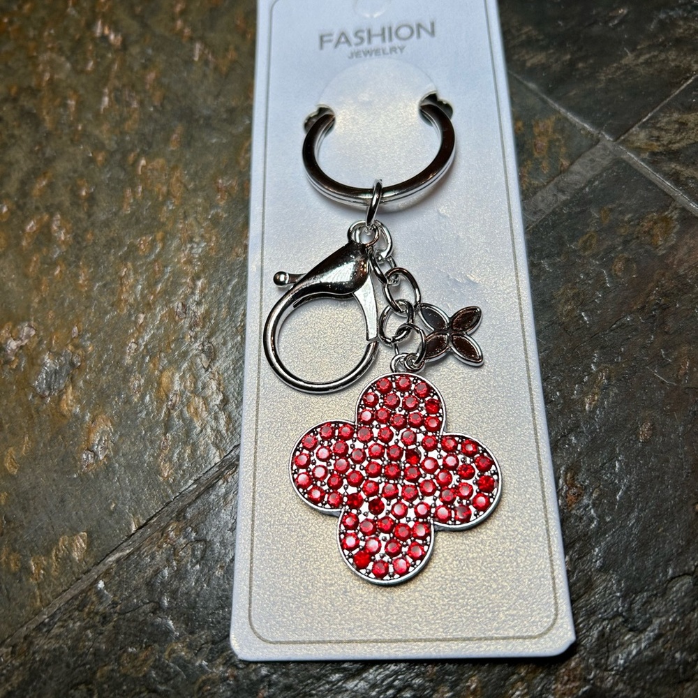Red Clover Rhinestone Keychain/Purse Charm, Silver Hardware. NWT Great Gift